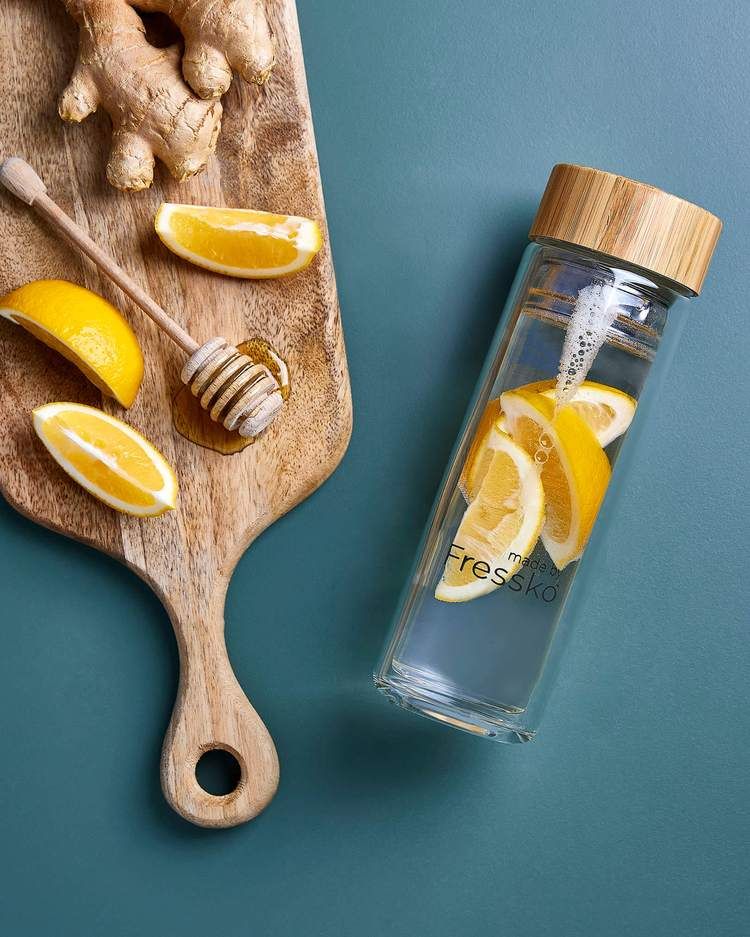 Botella con Infusor – Hidratación Saludable y Refrescante